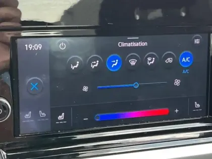 Photo 12 Ford Tourneo Connect  2.0 EcoBlue 122ch Titanium