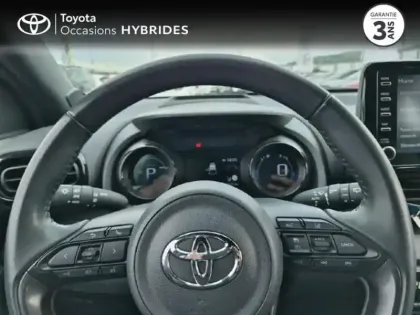 Photo 12 Toyota Yaris  116h Collection 5p