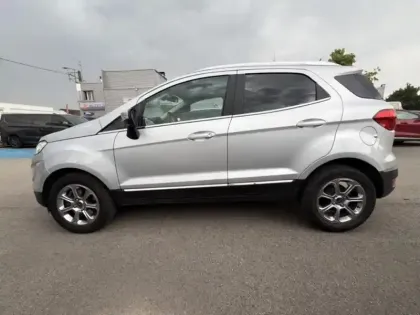 Photo 7 Ford Ecosport  1.0 EcoBoost 125ch Titanium Euro6.2