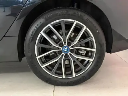 Photo 8 BMW Serie 2 Série 2 ActiveTourer 225e 245ch xDrive M Sport DKG7