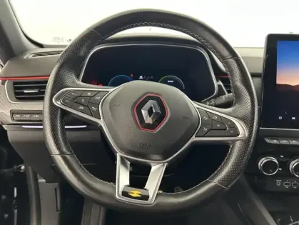 Photo 14 Renault Arkana 1.6 E-Tech 145ch RS Line Suréquipé