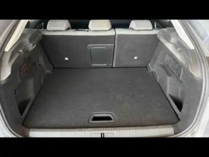 Photo 17 Citroën C4 BlueHDi 130ch Shine EAT8 + Pack Drive Assist + Attelage