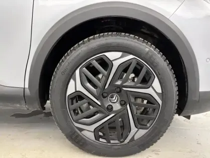 Photo 49 Citroën C4 BlueHDi 130ch Shine EAT8 + Pack Drive Assist + Attelage