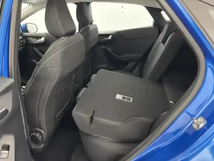 Photo 54 Ford Puma 1.0 EcoBoost 125ch mHEV Titanium + Attelage