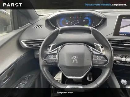 Photo 11 Peugeot 3008 HYBRID4 300ch GT e-EAT8