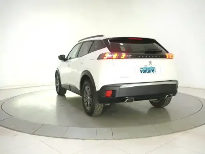Photo 6 Peugeot 2008  PureTech 130 S&S EAT8