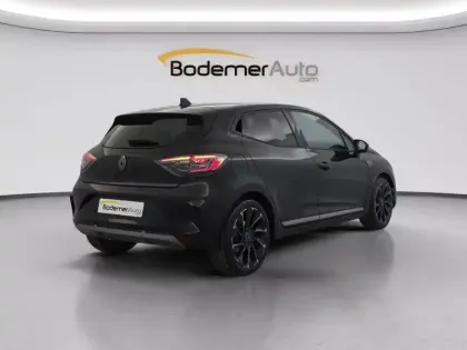 Photo 38 Renault Clio  E-Tech full hybrid 145