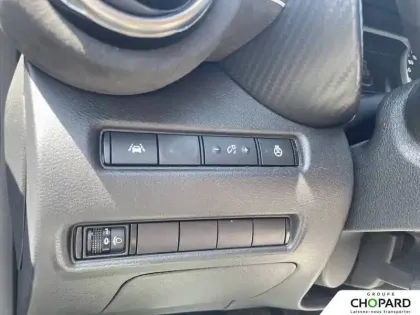 Photo 17 Nissan Juke  HYBRID 143