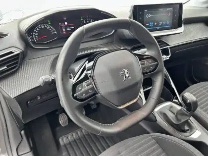Photo 8 Peugeot 208  PureTech 75 S&S BVM5