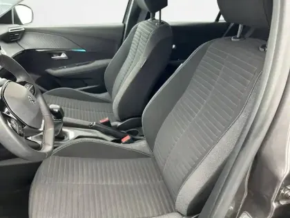 Photo 10 Peugeot 208  PureTech 75 S&S BVM5