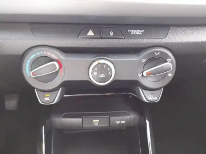 Photo 22 Kia Rio  1.2 DPi 84ch BVM5