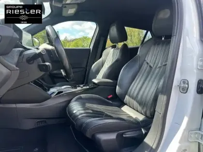 Photo 10 Peugeot 2008  Electrique 136 ch