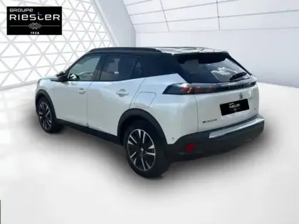 Photo 6 Peugeot 2008  Electrique 136 ch