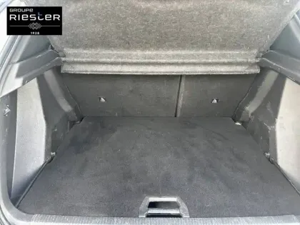 Photo 5 Peugeot 2008  Electrique 136 ch