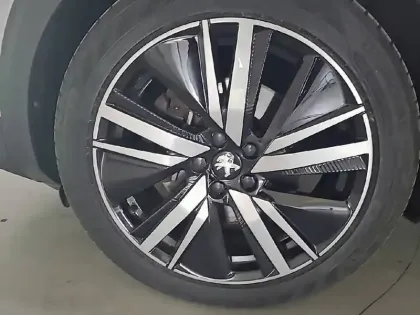 Photo 12 Peugeot 3008  Hybrid4 300 e-EAT8