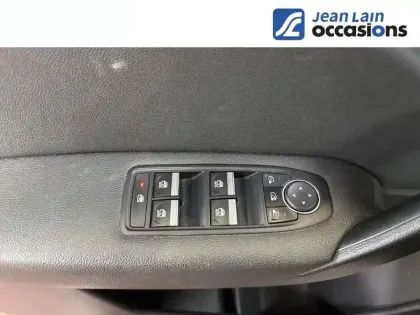 Photo 9 Renault Captur  TCe 140 EDC - 21