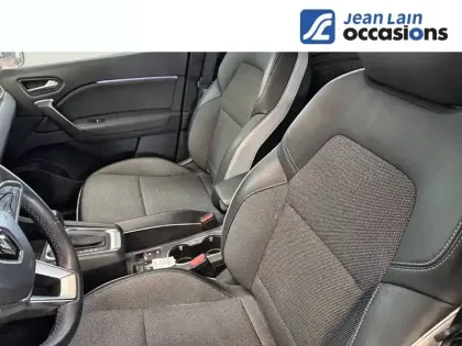 Photo 16 Renault Captur  TCe 140 EDC - 21