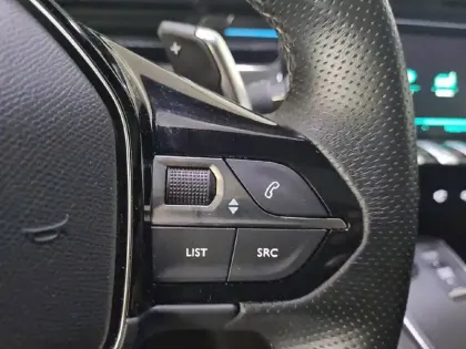 Photo 27 Peugeot 508  SW Hybrid 225 e-EAT8