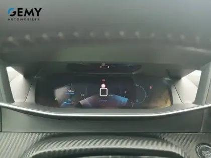 Photo 15 Peugeot 2008  PureTech 100 S&S BVM6