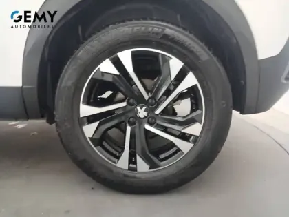 Photo 10 Peugeot 2008  PureTech 100 S&S BVM6