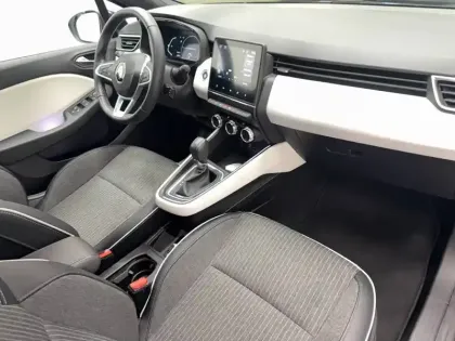 Photo 29 Renault Clio  E-Tech 140 - 21N