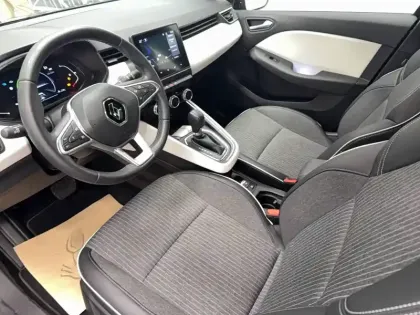Photo 30 Renault Clio  E-Tech 140 - 21N