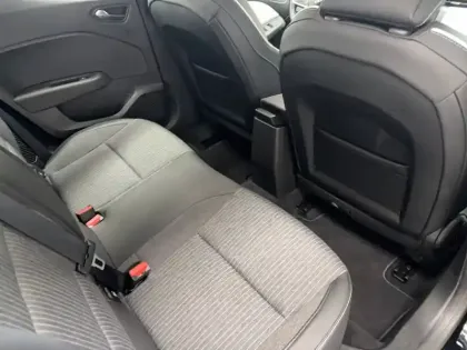Photo 24 Renault Clio  E-Tech 140 - 21N