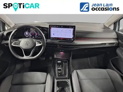 Photo 30 Volkswagen Golf  1.5 eTSI EVO2 116 DSG7