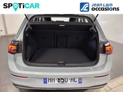 Photo 27 Volkswagen Golf  1.5 eTSI EVO2 116 DSG7