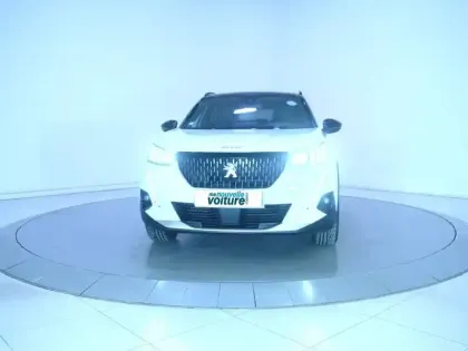 Photo 6 Peugeot 2008  PureTech 130 S&S EAT8
