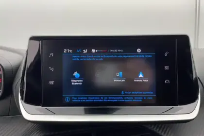 Photo 18 Peugeot 208  PureTech 75 S&S BVM5