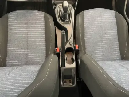 Photo 24 Peugeot 208  PureTech 75 S&S BVM5