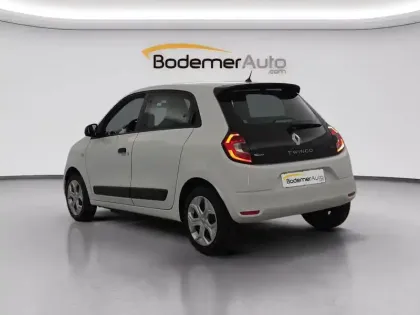 Photo 17 Renault Twingo  III E-Tech