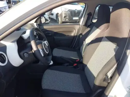 Photo 8 Renault Twingo  III E-Tech