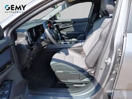 Photo 8 Renault Austral  full hybrid E-Tech 200 ch