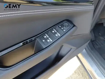 Photo 13 Renault Austral  full hybrid E-Tech 200 ch