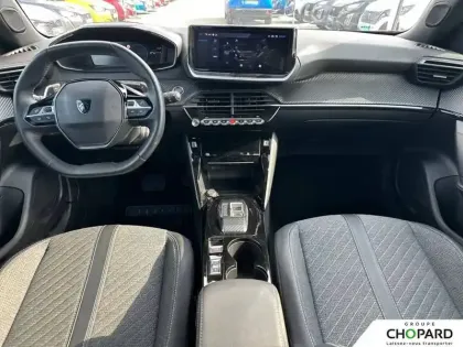 Photo 35 Peugeot 2008  Hybrid 145 e-DCS6