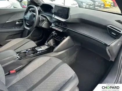 Photo 36 Peugeot 2008  Hybrid 145 e-DCS6