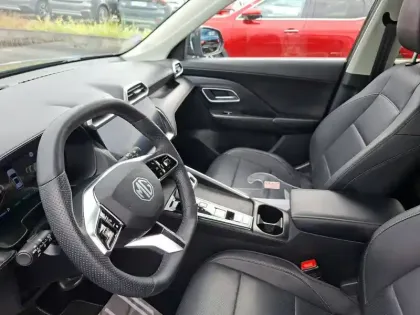 Photo 27 Mg ZS  1.5 L Hybrid+ 197 ch
