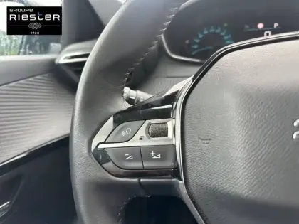 Photo 18 Peugeot 208  Electrique 50 kWh 136ch