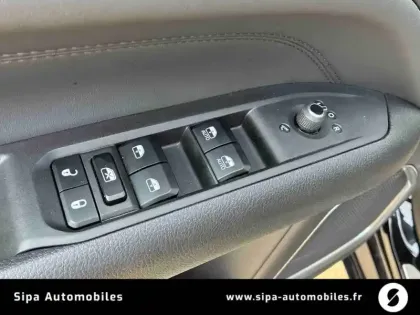 Photo 14 Jeep Compass  1.5 Turbo T4 130 ch BVR7 e-Hybrid