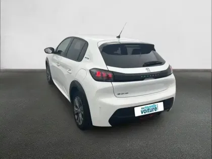 Photo 9 Peugeot 208  Electrique 50 kWh 136ch
