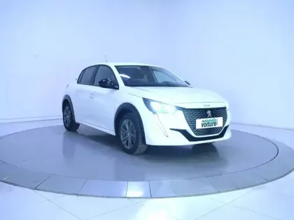 Photo 8 Peugeot 208  Electrique 50 kWh 136ch