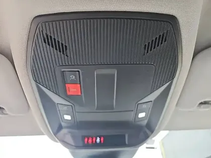 Photo 14 Peugeot 308  PHEV 180 e-EAT8