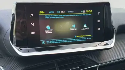 Photo 14 Peugeot 208  Electrique 50 kWh 136ch
