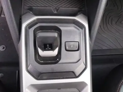 Photo 10 Dacia Duster  Hybrid 140