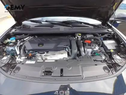 Photo 17 Peugeot 408  PHEV 180 e-EAT8