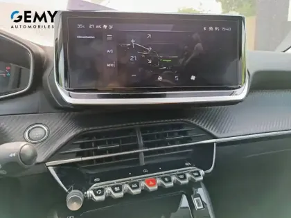 Photo 43 Peugeot 208  Hybrid 110 ch e-DCS6