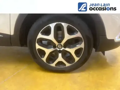Photo 8 Renault Captur  TCe 120 Energy EDC