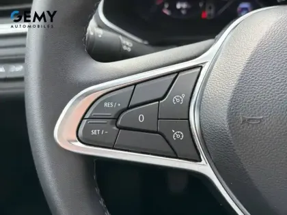 Photo 11 Renault Captur  TCe 90